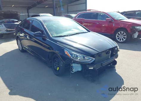 2018 Hyundai Sonata Se из США, поврежденный, VIN 5NPE24AF3JH684525